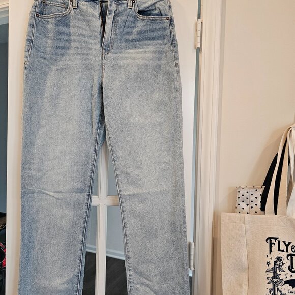 Torrid Light Blue Women Jeans NWOT - Picture 2 of 3